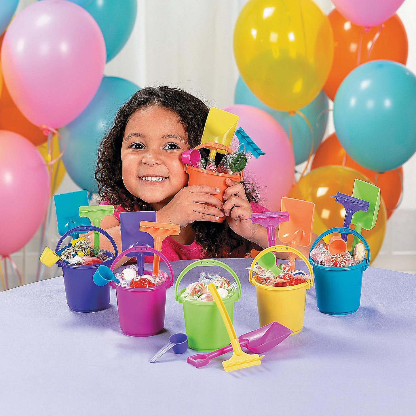 Fun Express Colorful Beach Playsets VBS 2026-6 Pieces