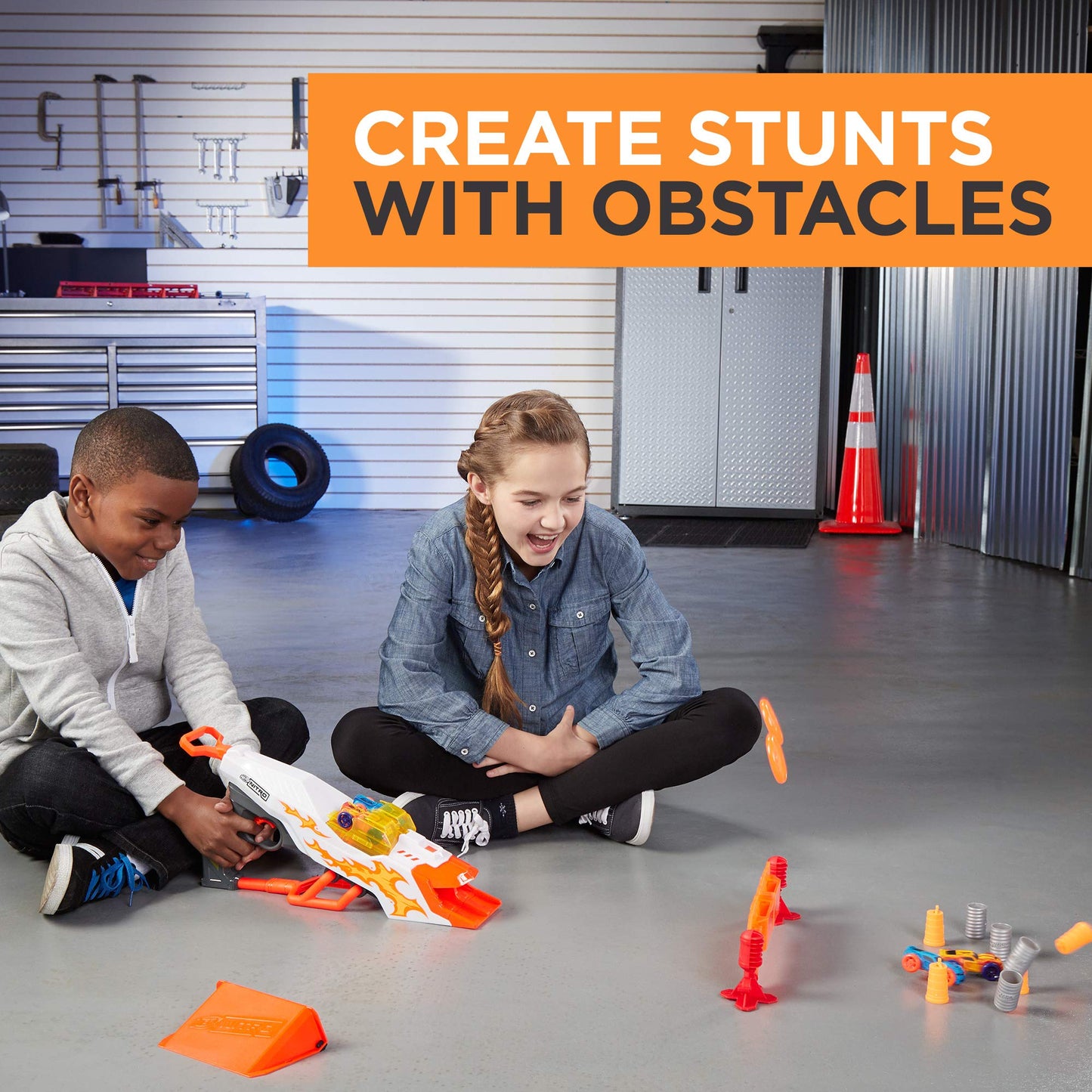 Nerf Doubleclutch Inferno Nitro Toy Includes Blaster, 4 Foam Body Cars, Double Reactive Target, Double Ramp, & 8 Obstacles for Kids 5 Years Old & Up