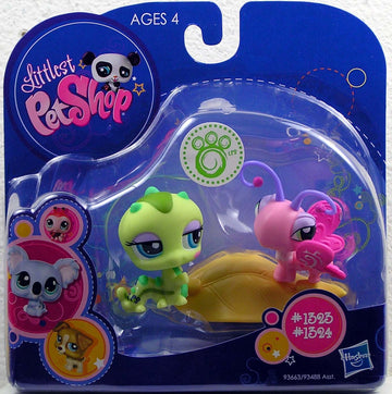 Littlest Pet Shop 2010 Assortment 'B' Series 1 Collectible Figure Inchworm & Butterfly