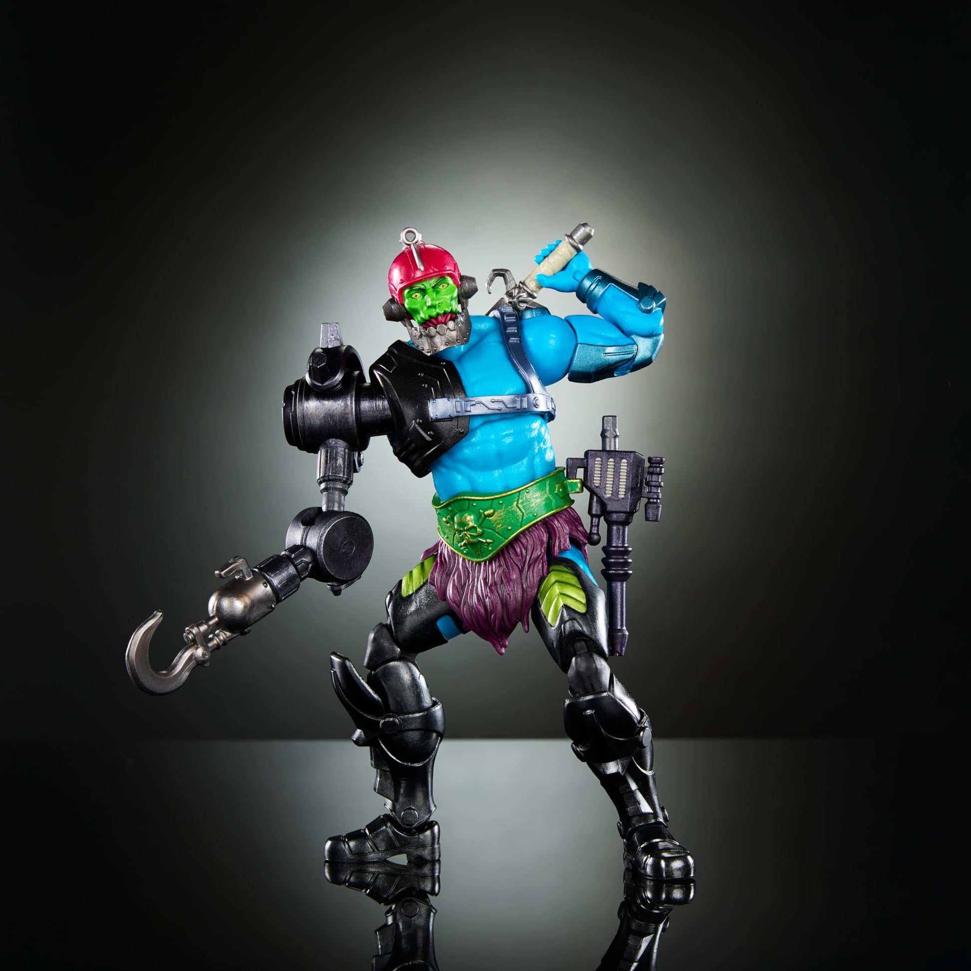 Masters of the Universe Masterverse New Eternia Action Figure & Accessories, Trap Jaw Deluxe MOTU Collectible with 30 Articulations, 7-inch