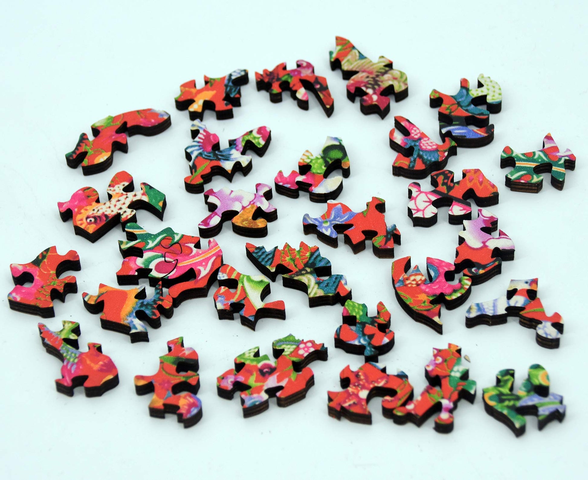 HARTMAZE Wooden Jigsaw Puzzles-Hundred Birds Paying Homage to The Phoenix 253 Truly Unique Piece Round Shape Best Choice for Adults and 10 Ages up