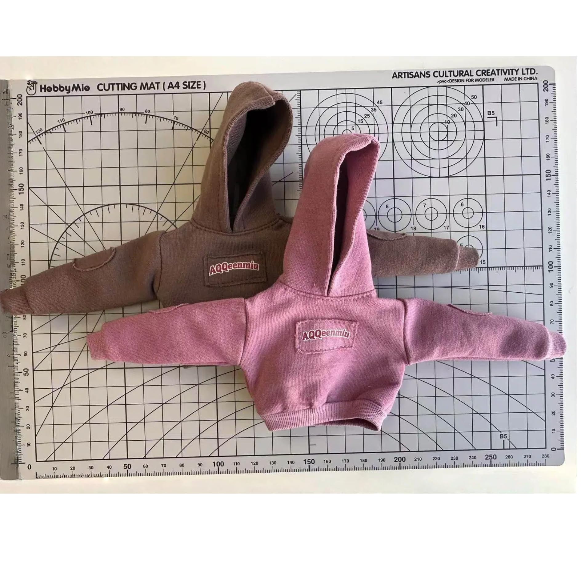 AQQeenmiu 1/6 Scale Purple Sweatsuit Doll Clothes Set with Striped Socks and White Collar, Compatible with Standard Female Fashion Dolls