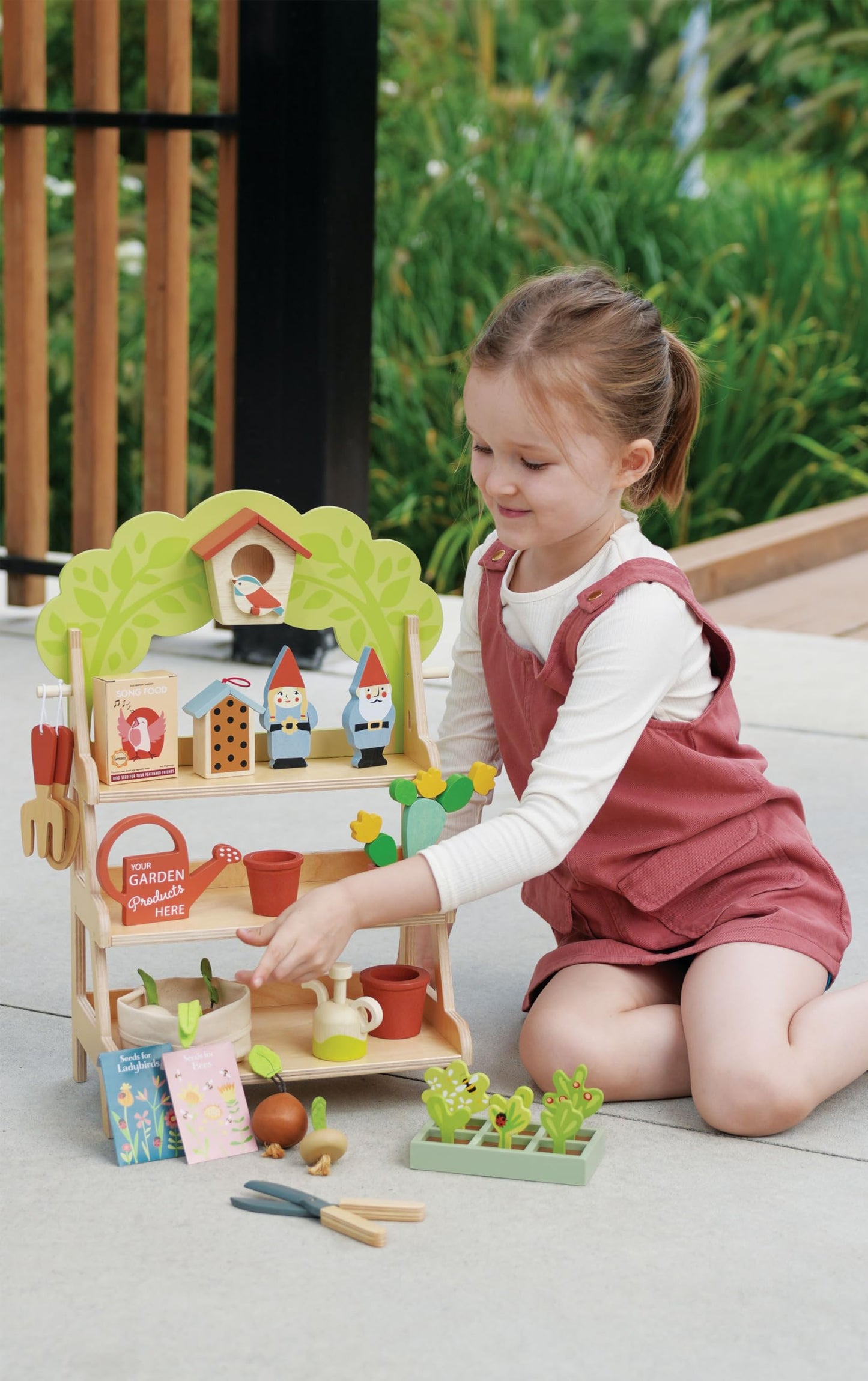 Tender Leaf Toys - Garden Centre - Wood Pretend Play Gardening Set Including Tools, Bird House, Gnomes and Accessories - Encourages Imaginative Play