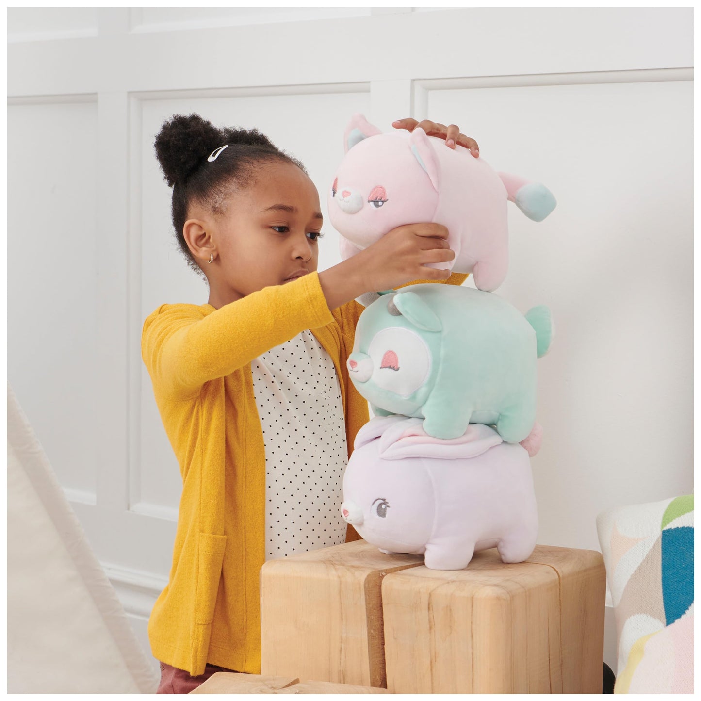 GUND Glow Bops DoeBop Deer Stuffed Animal, Touch Activated Glow in The Dark LED Plush Toy, 8”