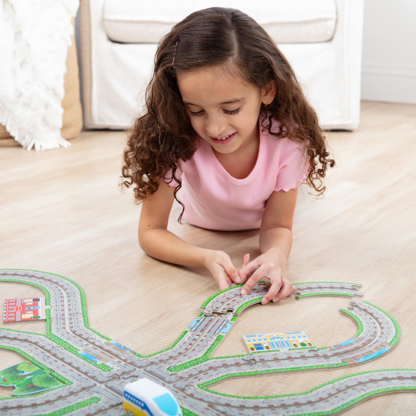 Melissa & Doug Design Your Own Railroad 48-Piece Floor Puzzle with 2 Wind-up Toy Trains and Interchangeable Scenery, Kids Puzzles with Preschool Toys