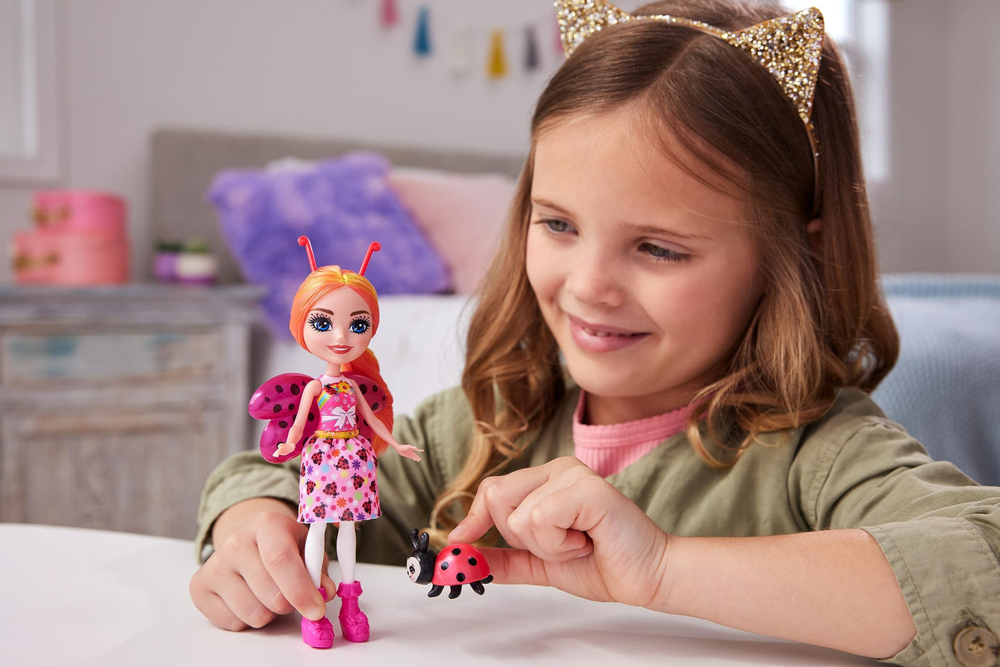 Enchantimals Ladybug and Bestie Doll with Ladybug Pet, Toy +4 Years (Mattel HNT57)