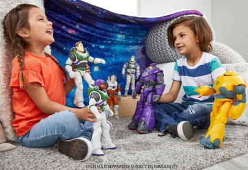 Mattel Disney and Pixar Lightyear Large Scale XL-15 Buzz Lightyear Action Figure with 14 Movable Joints, 12-inch Collectible Inspired by the Movie