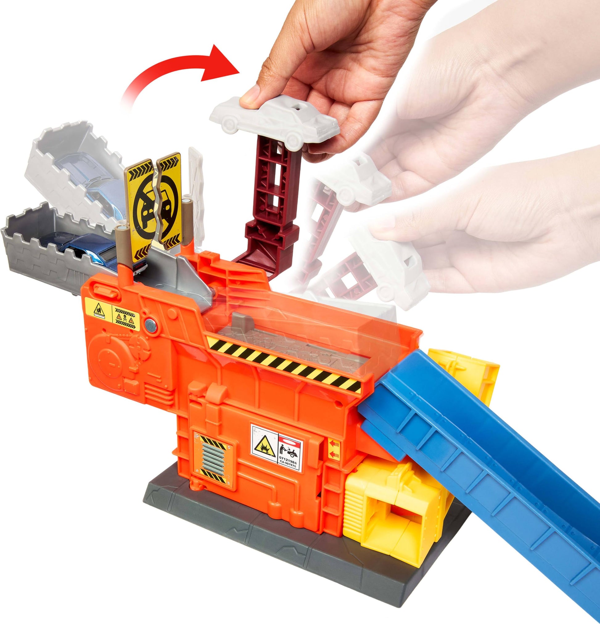 Matchbox The Movie Smalley’s Launch & Crush Playset & Die-Cast Car