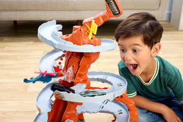 Matchbox The Movie Mountain Helicopter Escape Playset with 2 Cars