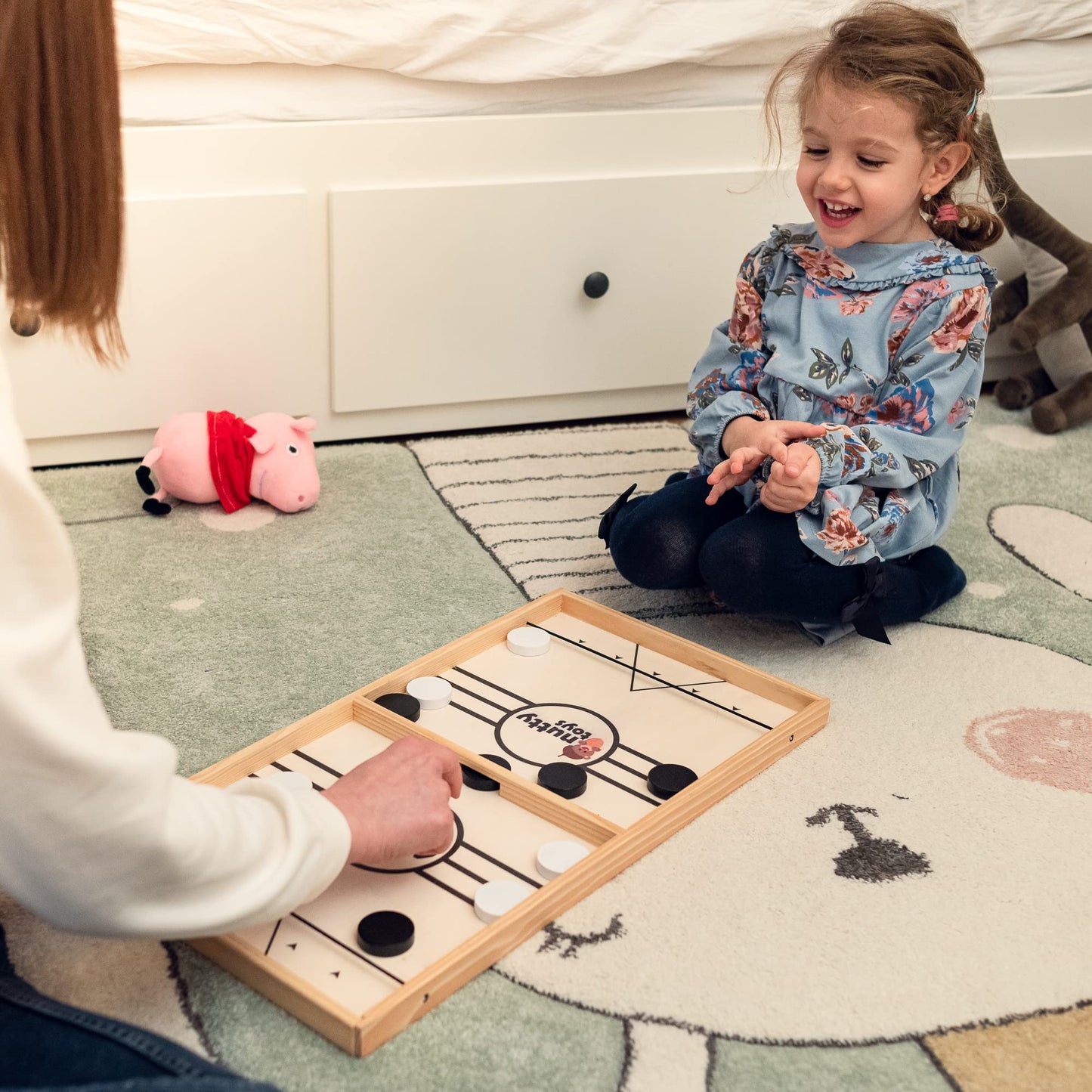 Nutty Toys Sling Puck Family Game XL - Fast & Rapid Tabletop Table Battle, Top Xmas Gift 2026, Unique Kids & Adults Christmas Stocking Stuffer Idea