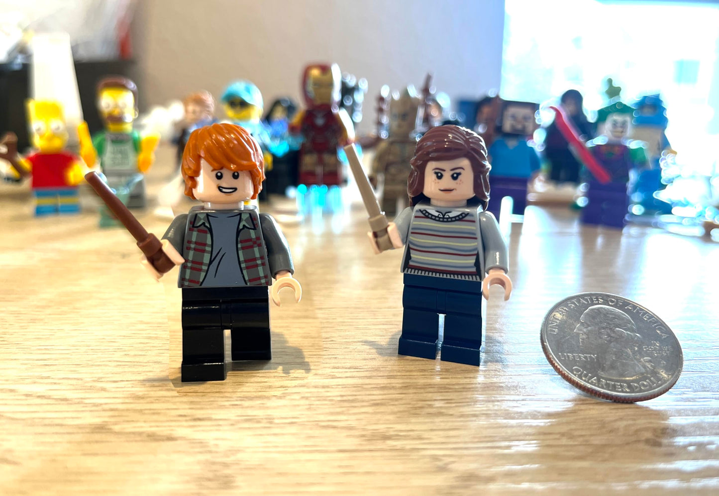 LEGO Harry Potter Minifigure Combo - Hermione in Striped Sweater and Ron Weasley in Plaid Shirt (Adult Version) with Wands
