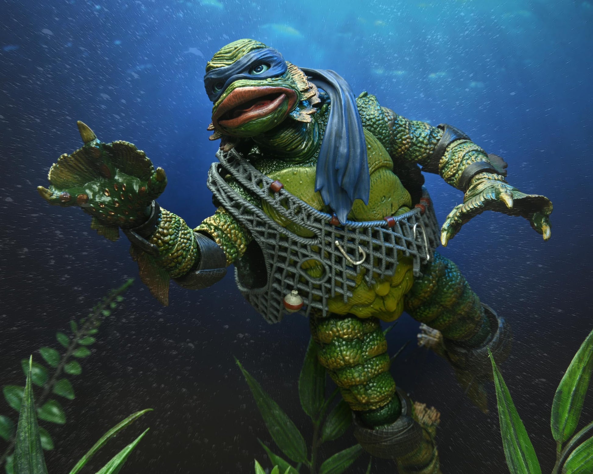 Universal Monsters/Teenage Mutant Ninja Turtles - 7” Scale Action Figure - Leonardo as the Creature