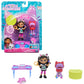 Gabby's Dollhouse 6062027-1 Gabby‘s Dollhouse, Kitty Karaoke Set mit 2 Spielzeugfiguren, 2 Zubehörteilen, Überraschungsbox und Möbelstück