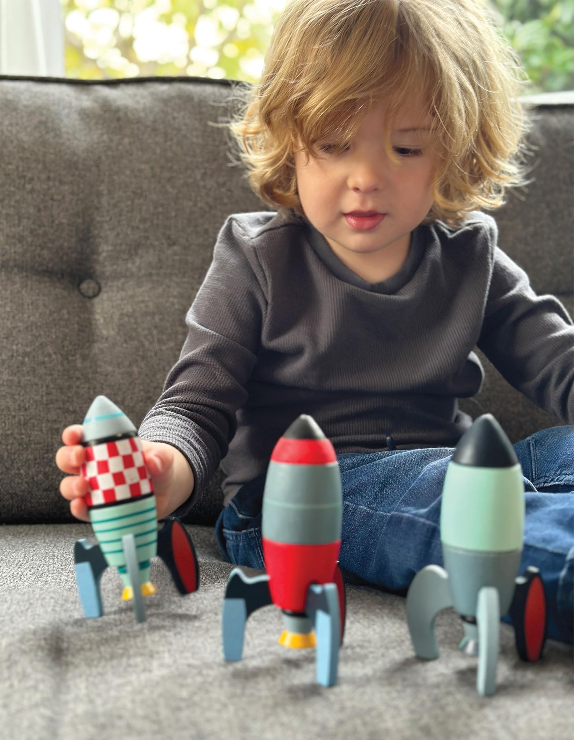 Tender Leaf Toys - Rocket Construction - 18 Pc Wooden Construction Toy Playset Builds 3 Space Ships - Develops Dexterity, Problem Solving