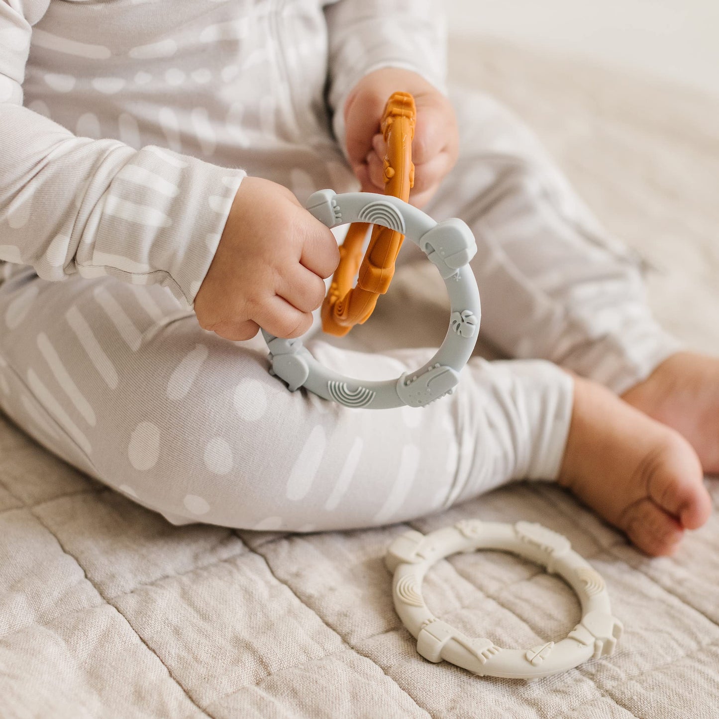 Loulou Lollipop Wild Teething Ring Set (Ginger Honey)