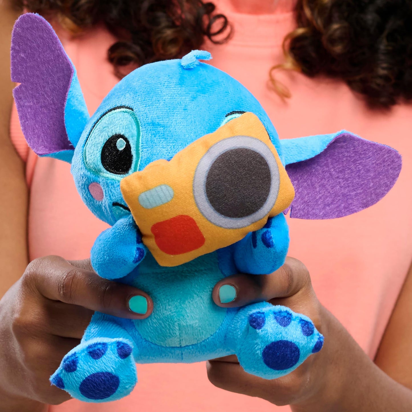 Disney Stitch that’s So Stitch Small 7-inch Plush with Camera Stuffed Animal, Soft Material, Kids Toys for Ages 2 Up by Just Play
