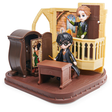 Wizarding World Harry Potter Magical Minis Dark Arts Classroom, Ages 6+