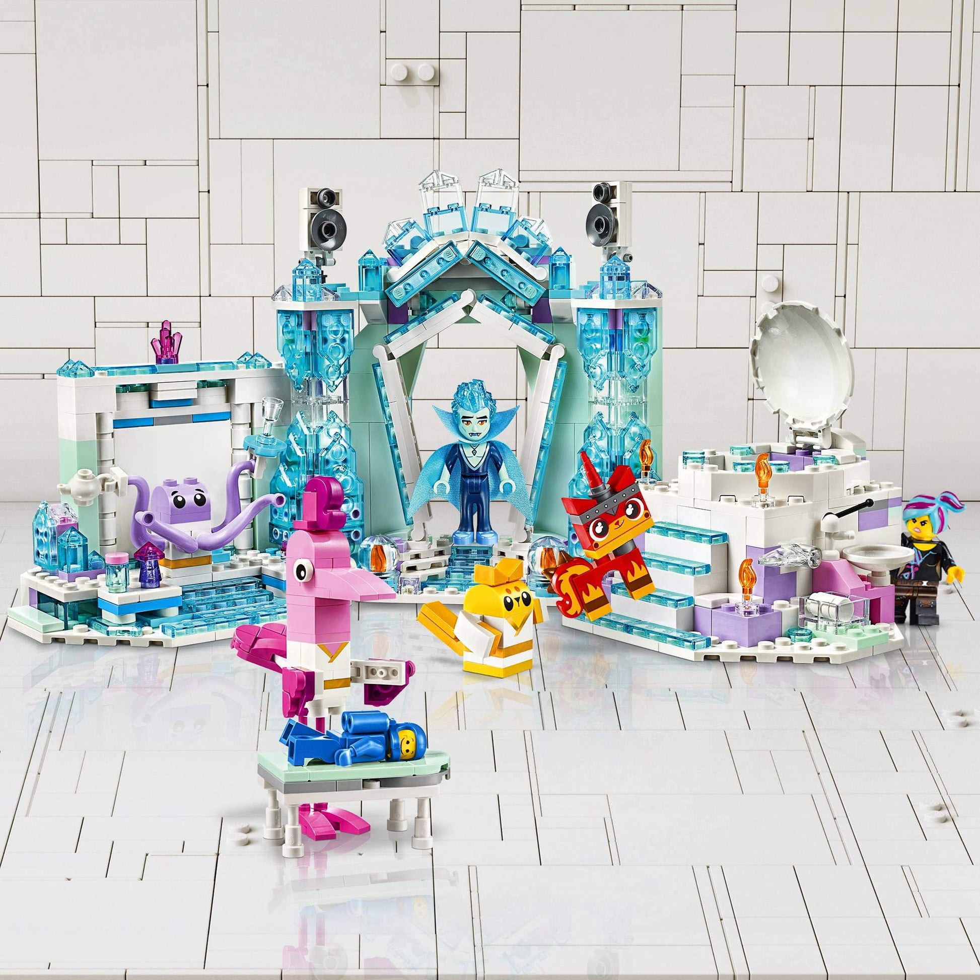 LEGO THE LEGO MOVIE 2 Shimmer & Shine Sparkle Spa; 70837 Building Kit (691 Pieces)
