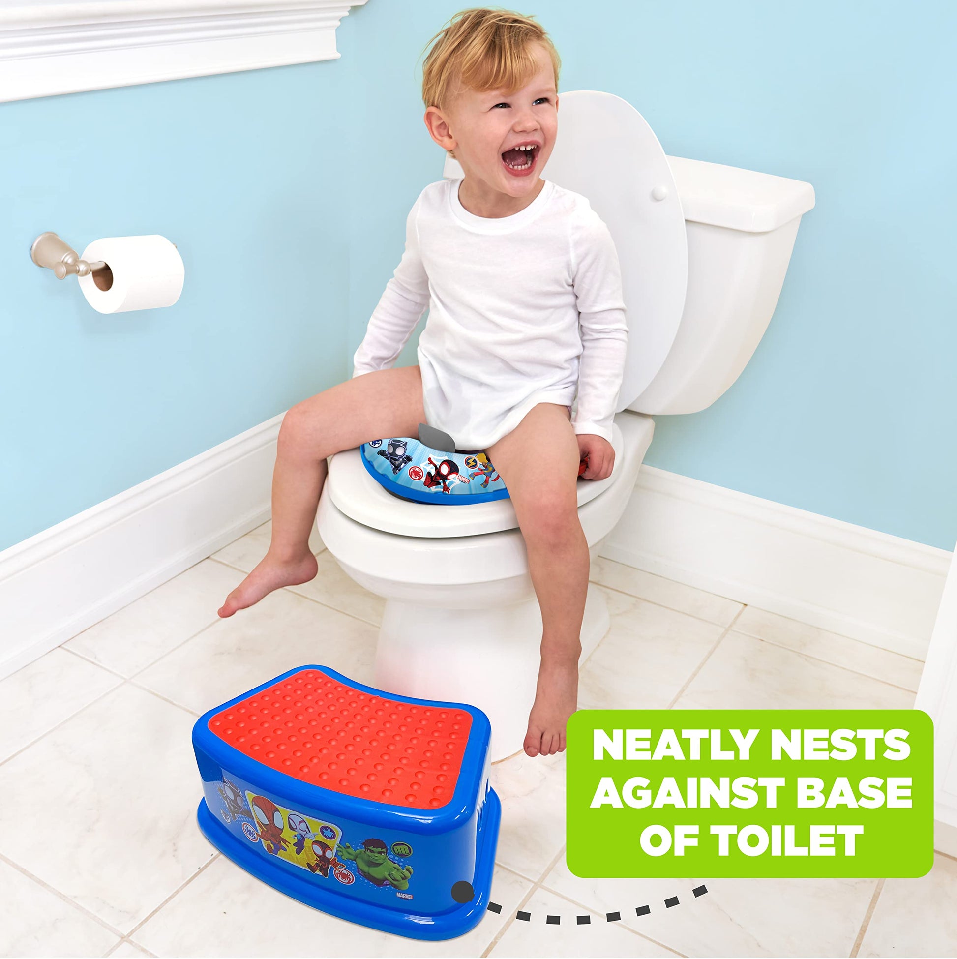 Spidey and His Amazing Friends Bath Time Fun Set - Bath Finger Puppets, Light Up Squirter, Step Stool