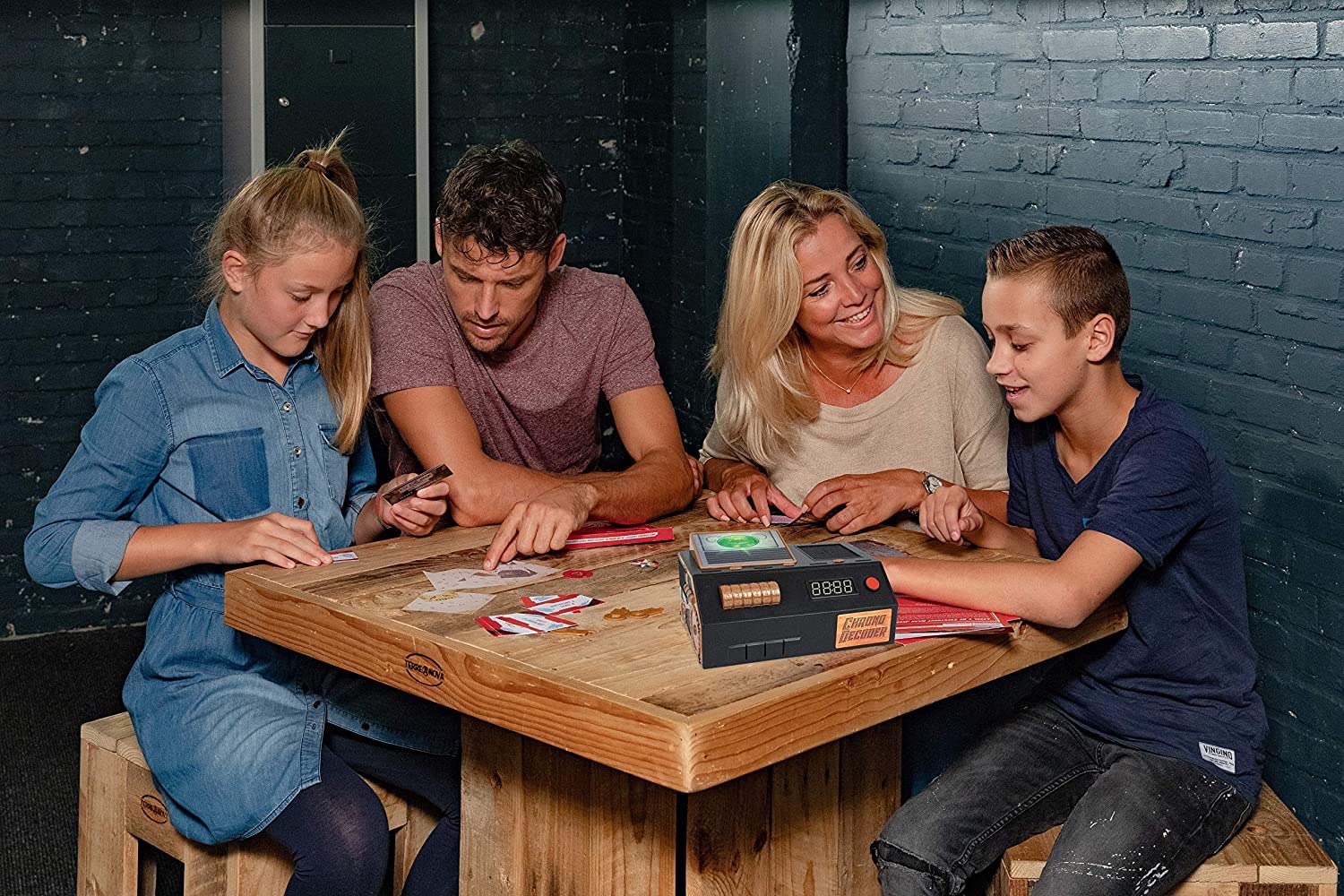 Escape Room The Game, Family Edition - with 3 Exciting Time Travel Games | Solve The Mystery Board Game for Family, Kids & Teens (English Version)