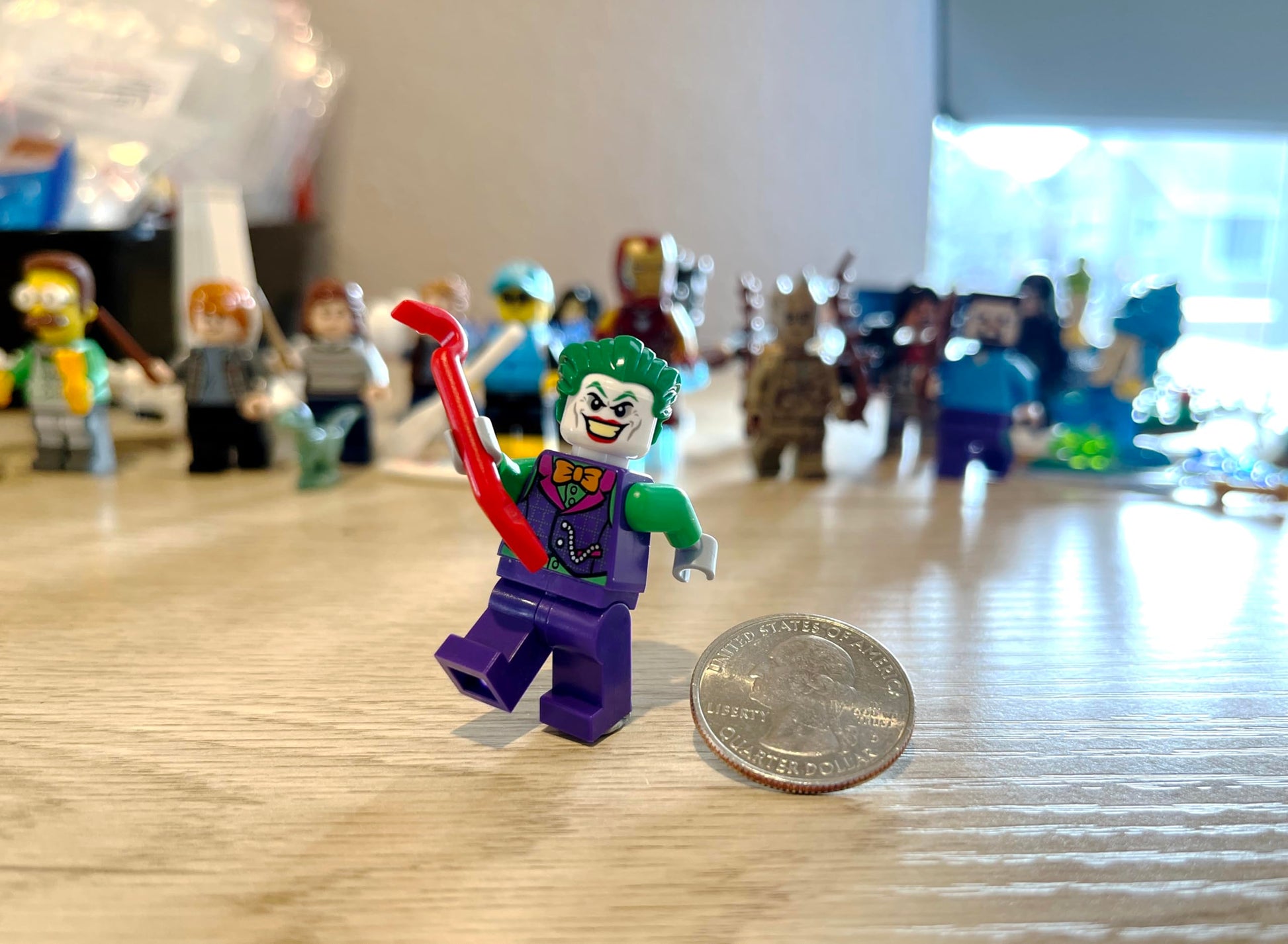 LEGO Super Heroes DC Batman Minifigure - Joker (in Orange Bow tie) with Crowbar 76119