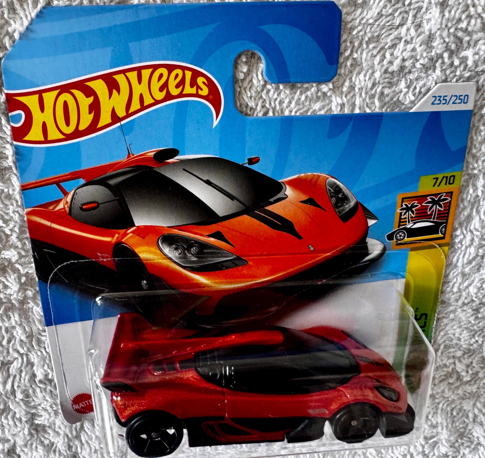 Hot Wheels Gordon Murray Automotive T.50s, 1:64 Scale, Orange, HW Exotics 7/10