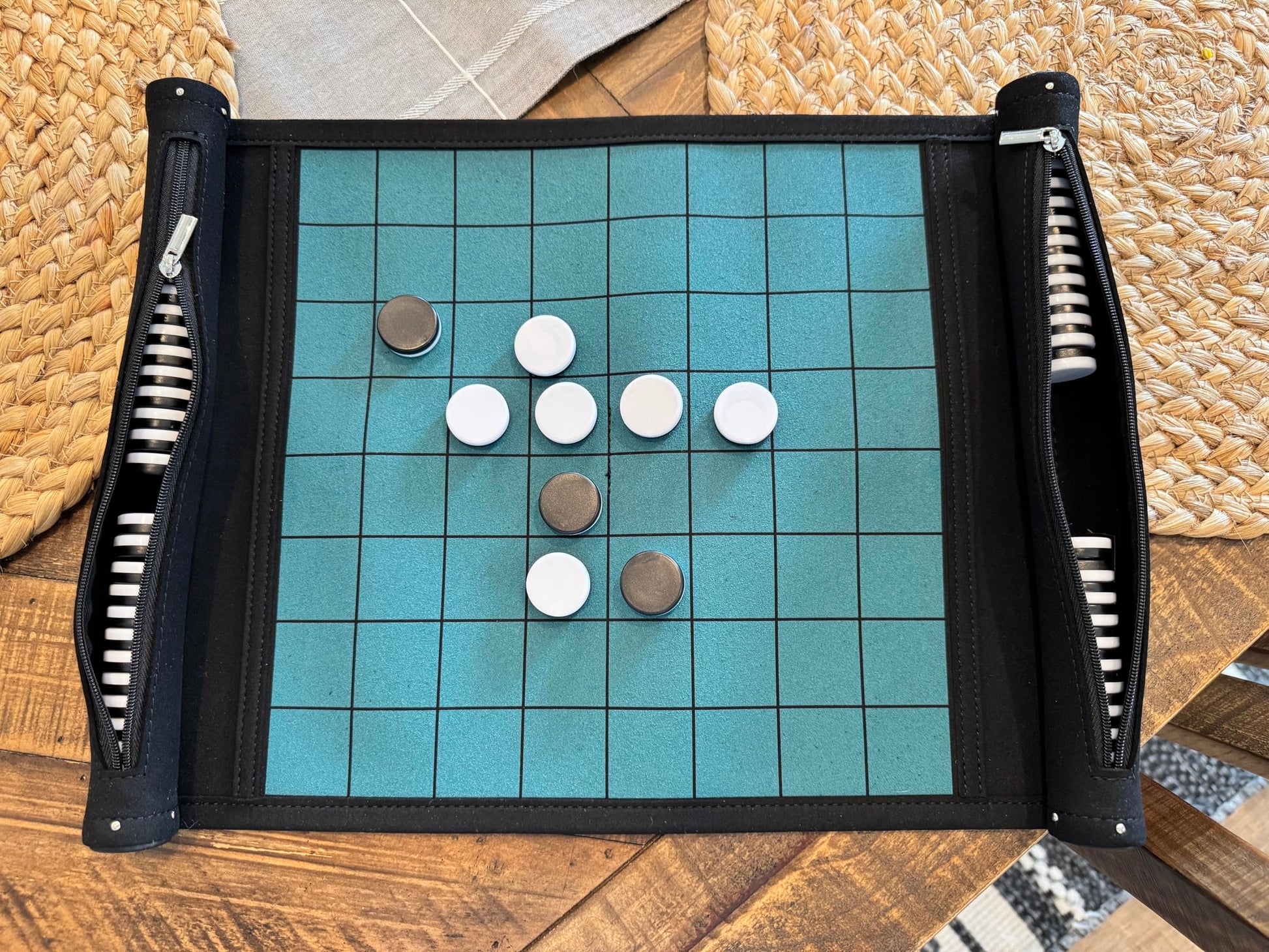 Roll-Up Travel Reversi Game | Othello Board Game for Family | Travel Othello Game