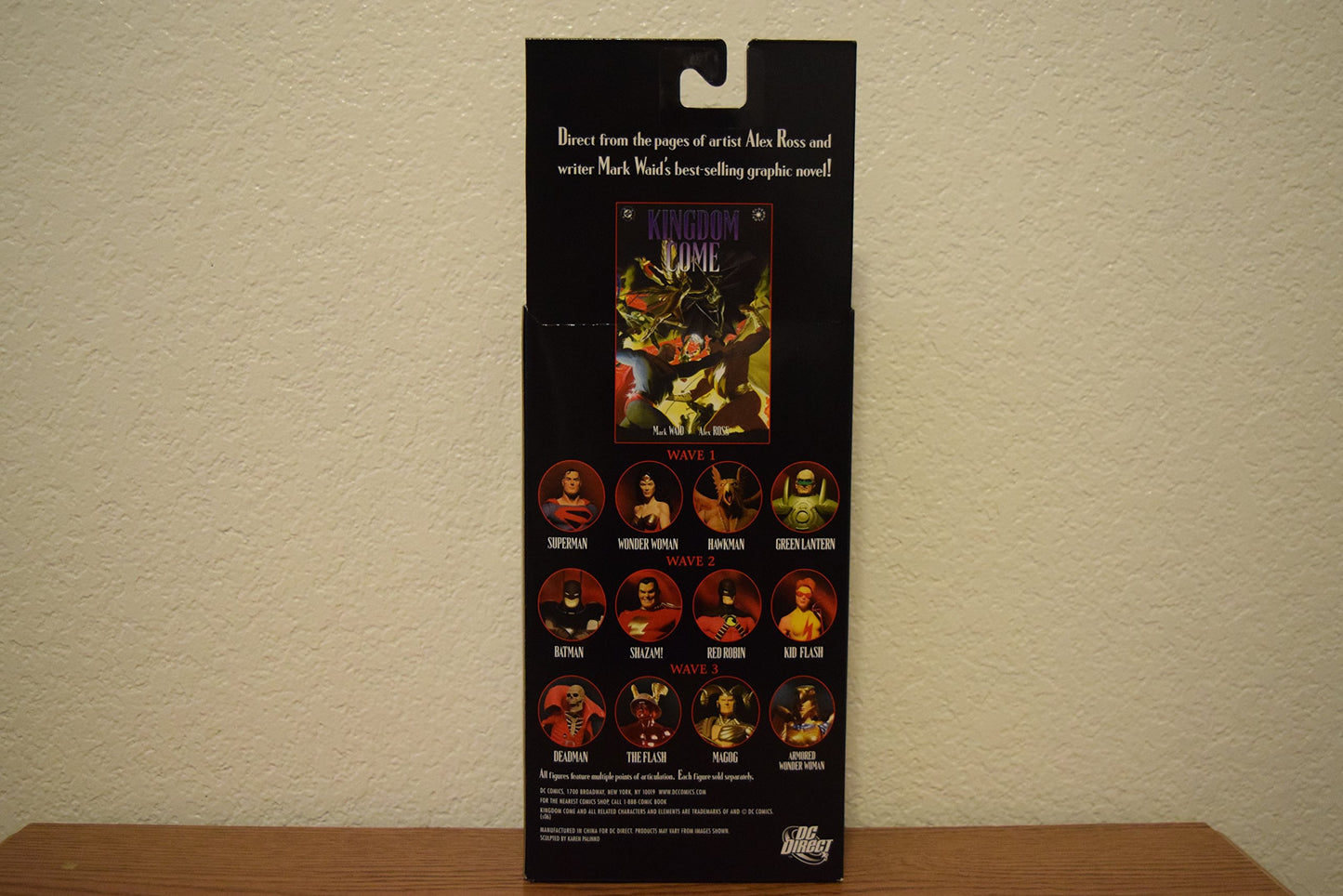 Diamond Comic Distributors Elseworlds Series 2 Action Figure: 6.75" Jade