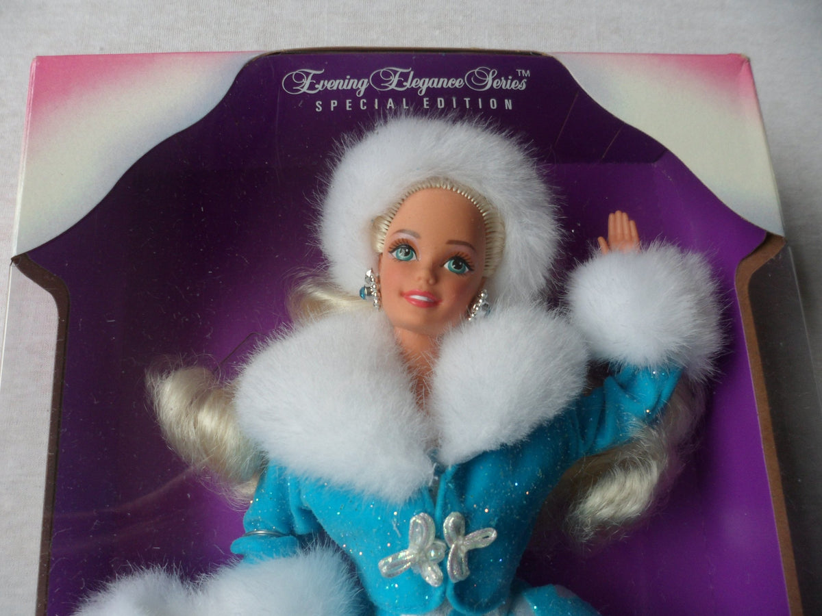 Barbie Winter Renaissance Evening Elegance Series Special Edition (1996)