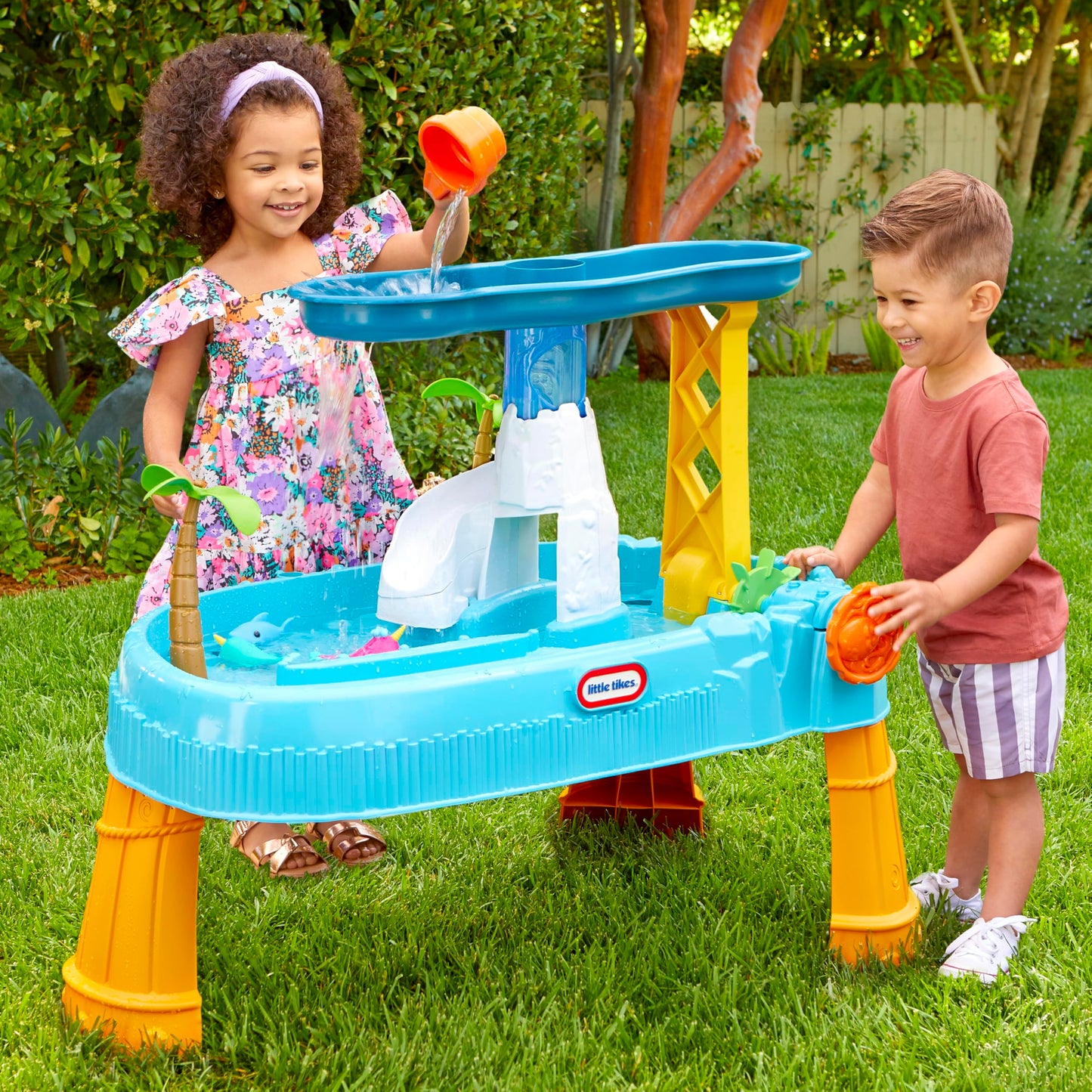 Little Tikes Waterfall Island Water Table (Amazon Exclusive) Activity Playset with Accessories, Outdoor, for Boys and Girls Ages 2-5 Years
