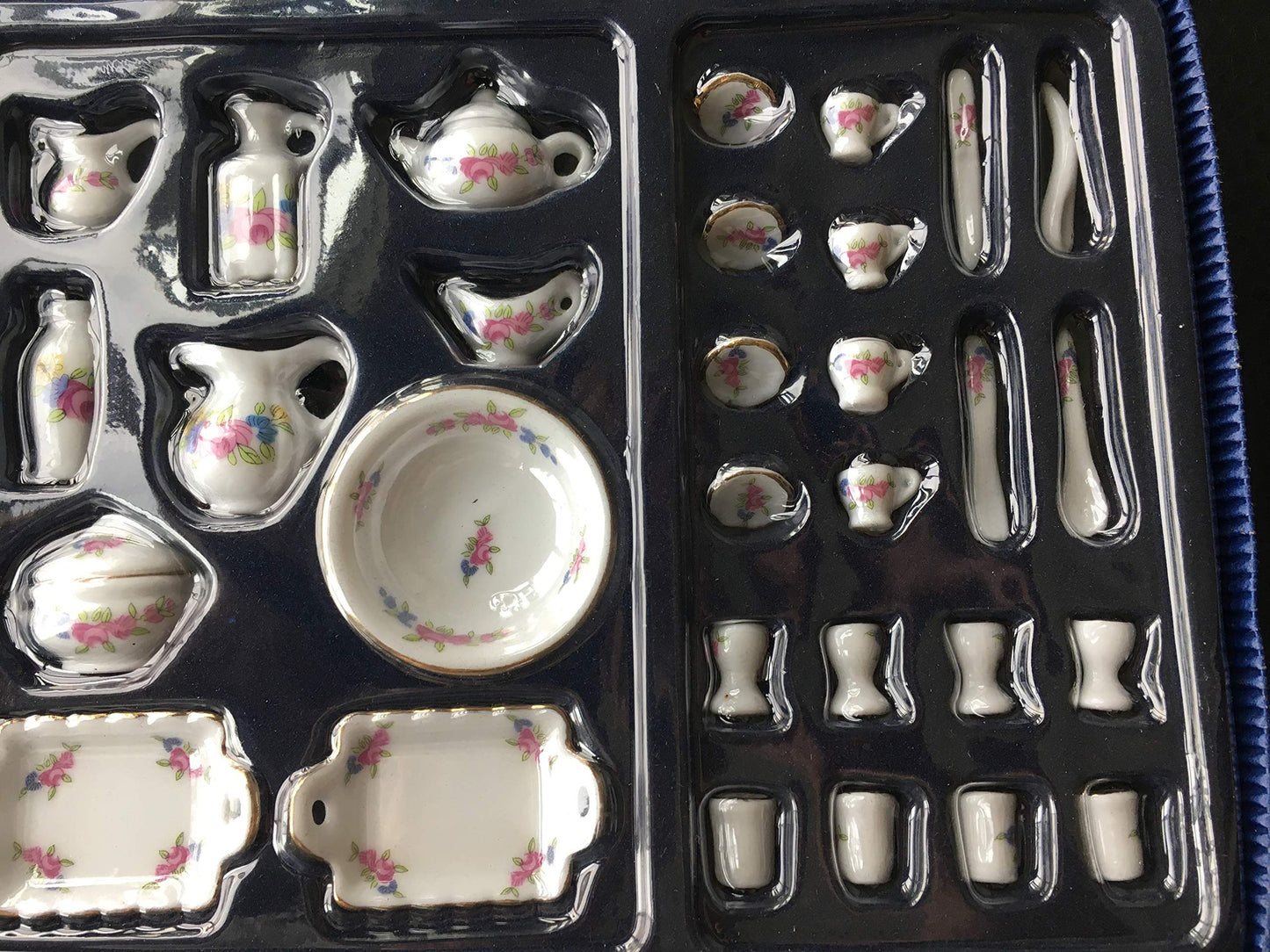 1/12 Scale Lot 42 Dollhouse Miniatures Chinese Peony Flower Porcelain Set; Doll House Soup Tureens Bowls vases Set