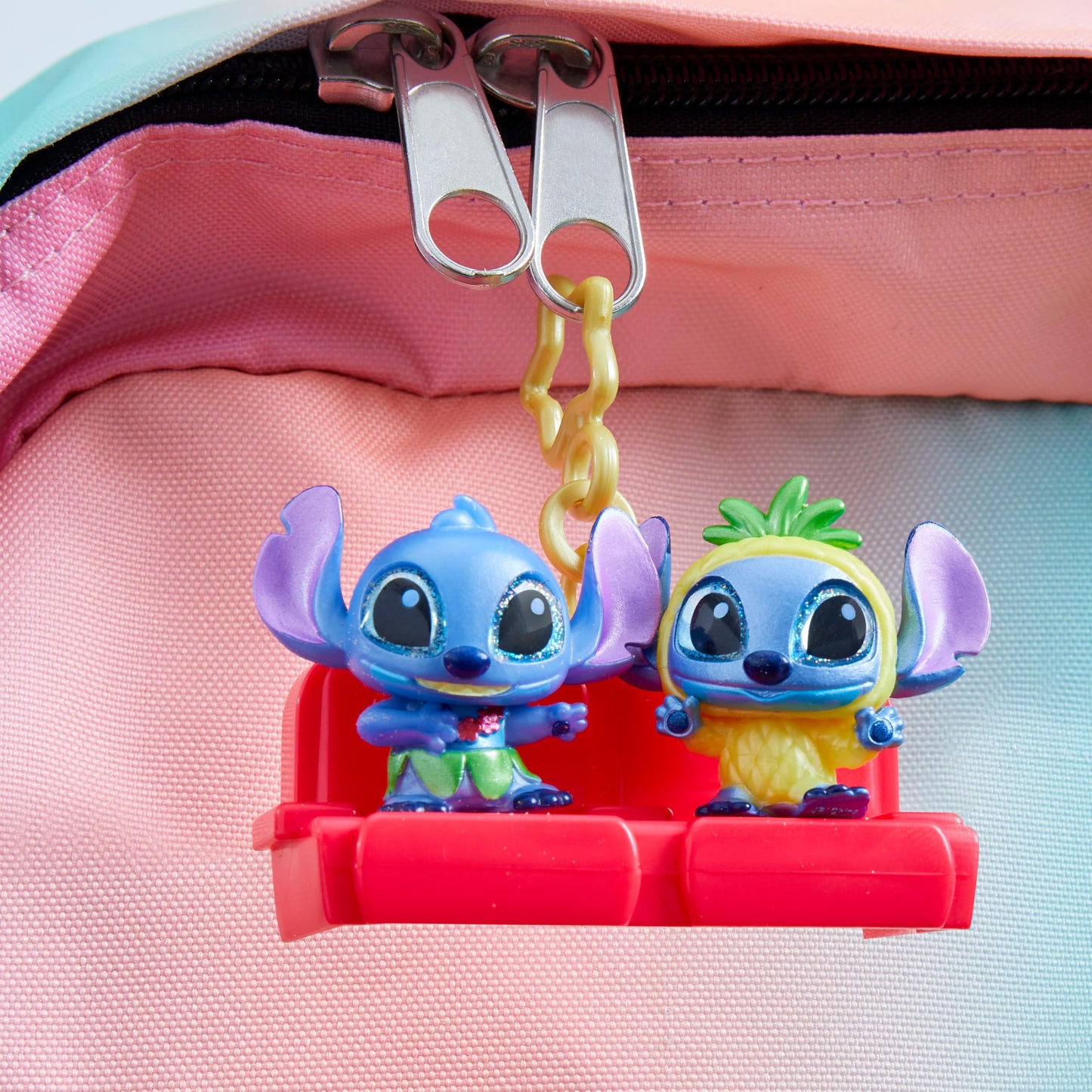 Disney Doorables ADOORBS Deluxe Stitch Superfan Doll, 2 Exclusive Figures