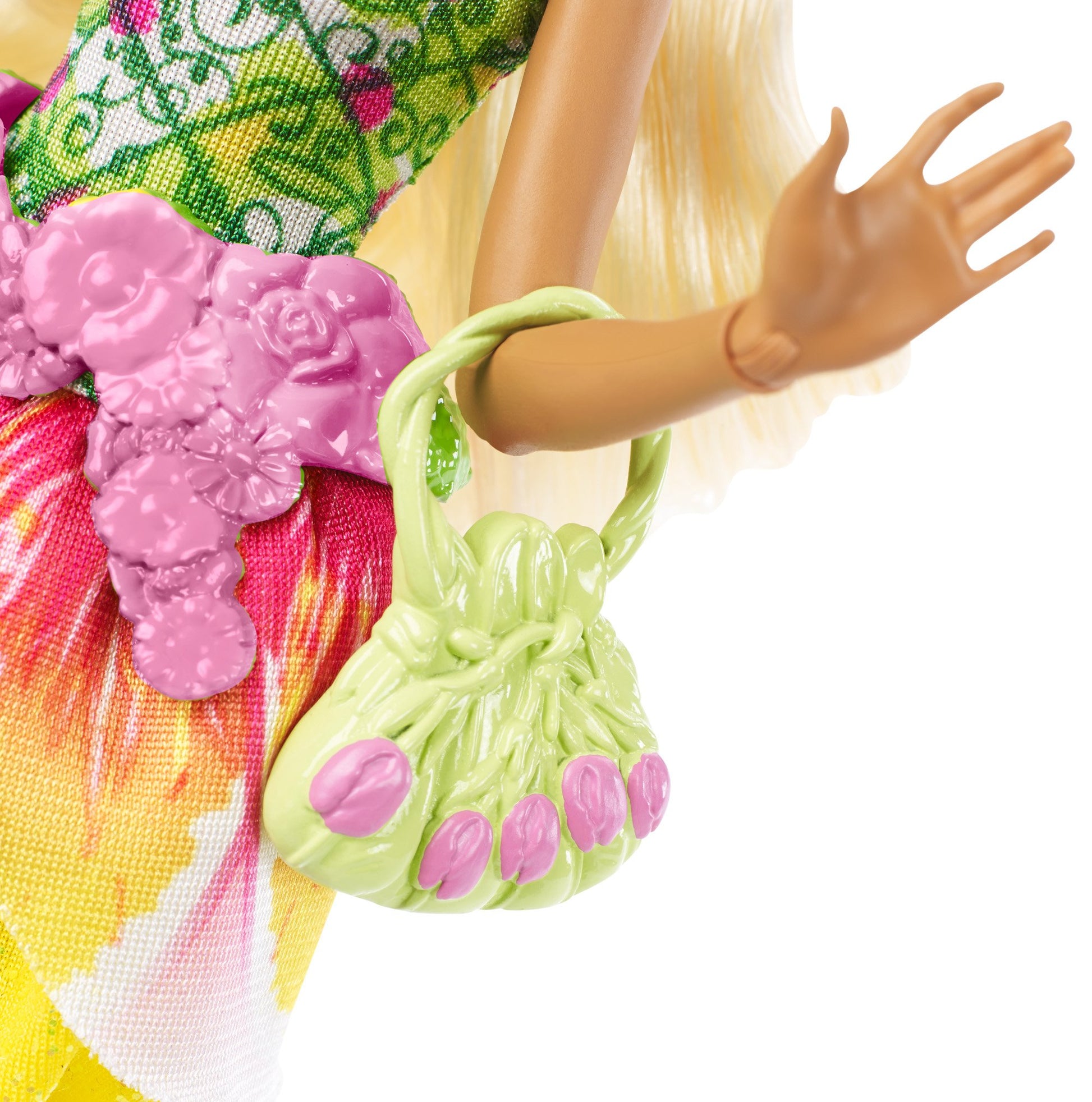 Ever After High Nina Thumbell Doll