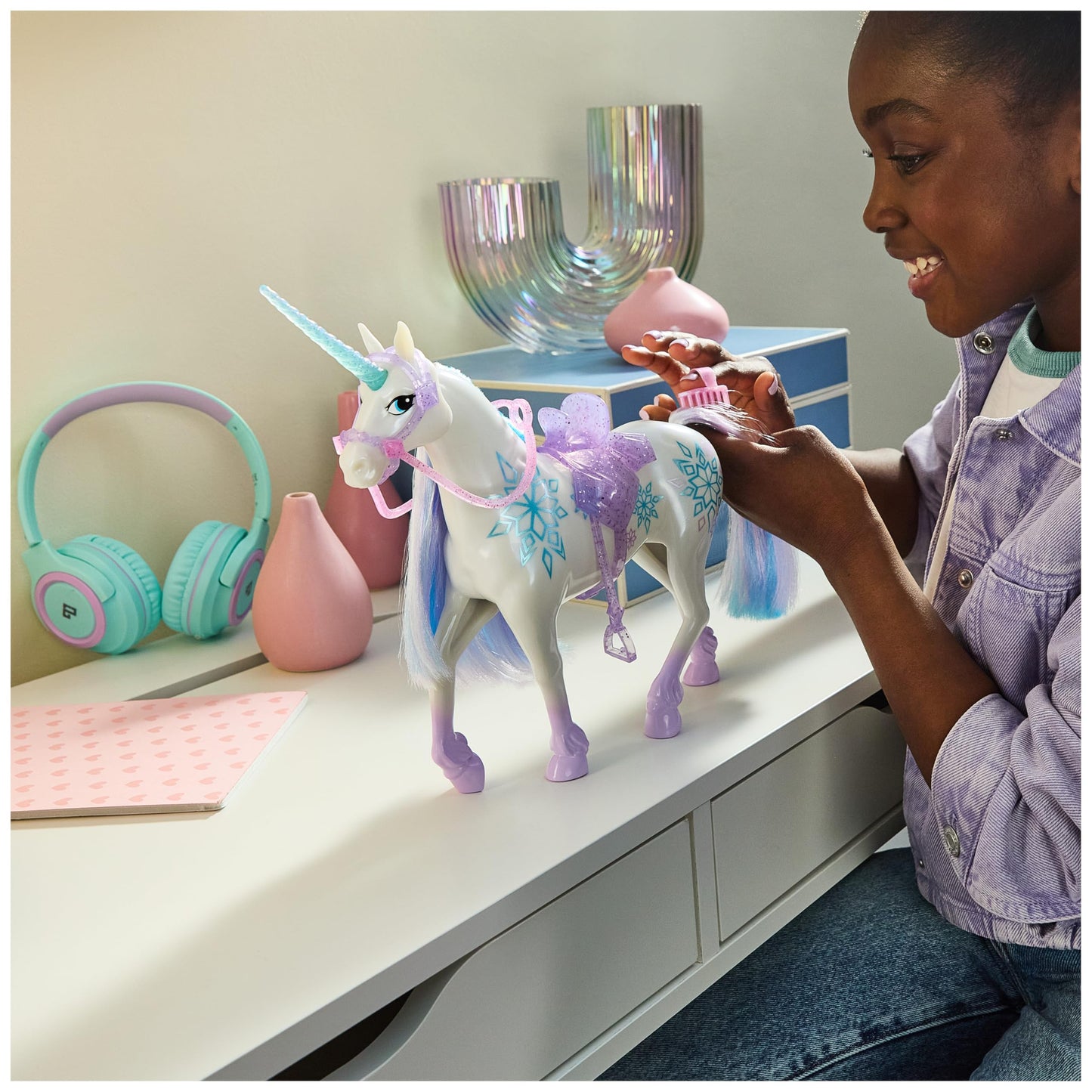 Unicorn Academy 11-inch Glacier Figure, Dolls & Unicorn Toys, Ages 4+