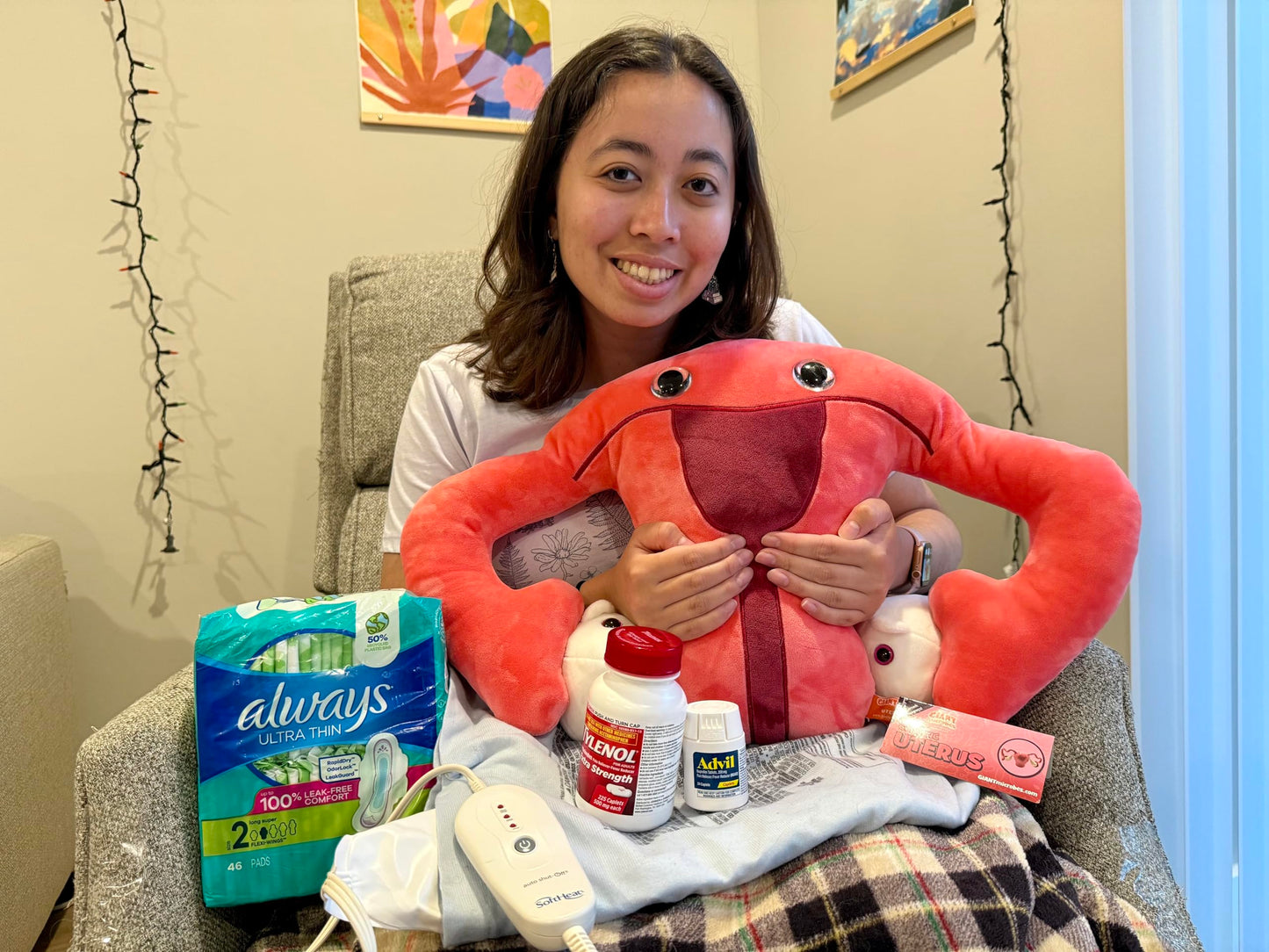 GIANT MICROBES Uterus Plush 24" - Uterus Pillow with Detachable Ovaries