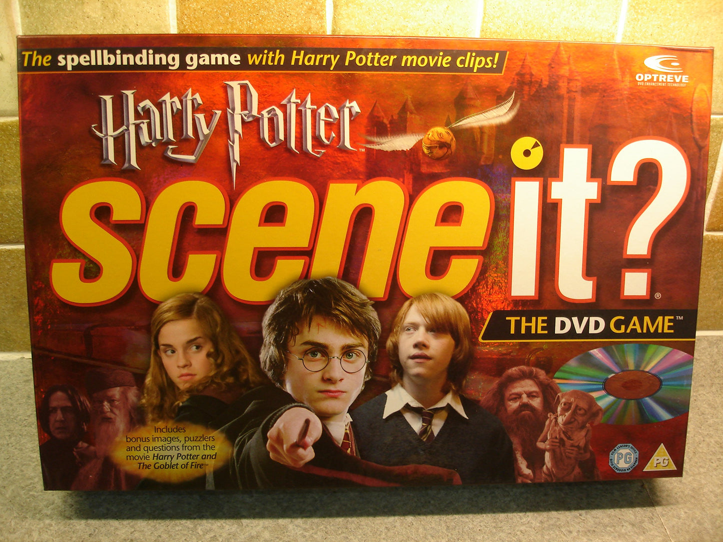 Harry Potter Scene It DVD Game With Bonus Images and Questions (2005 Edition) by Mattel