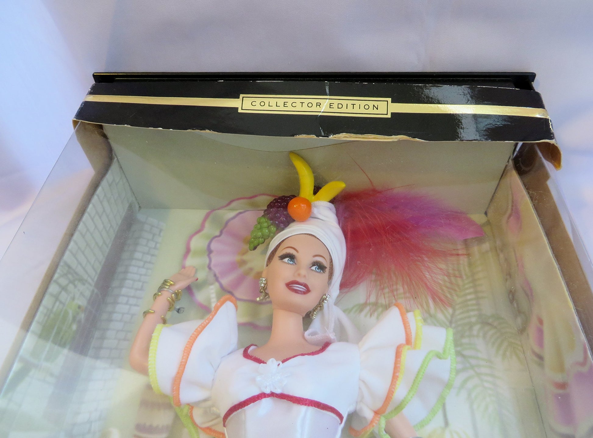 MATTEL I LOVE LUCY BARBIE DOLL " BE A PAL " FROM BARBIE TIMELESS TREASURES COLLECTION DISTRIBUTED IN 2002 ONLY