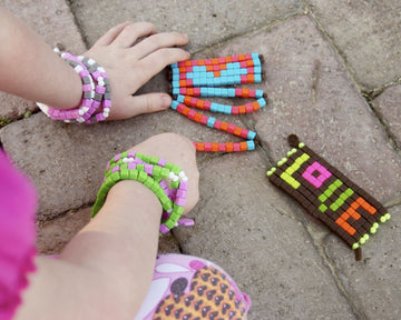 MindWare Secret Pixx Message in A Bracelet, Makes 7 Silicone Bead Bracelets