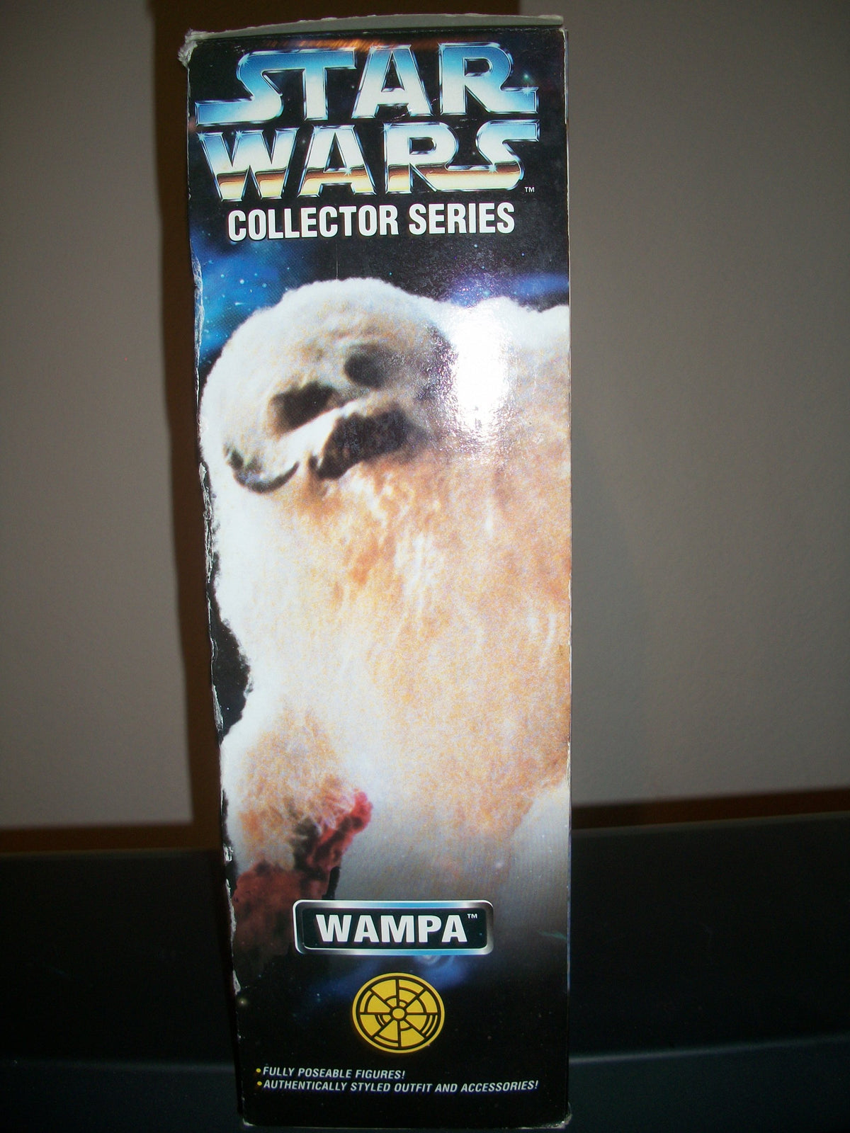 Star Wars Collector Series 12 Inch Luke Versus The Wampa - Star Wars
