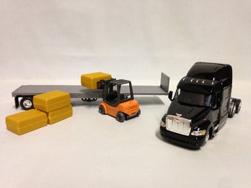 Peterbilt 387 Flatbed w/Forklift & Hay Bale Diecast 1:43 Replica,New Ray Toy SS-15123J
