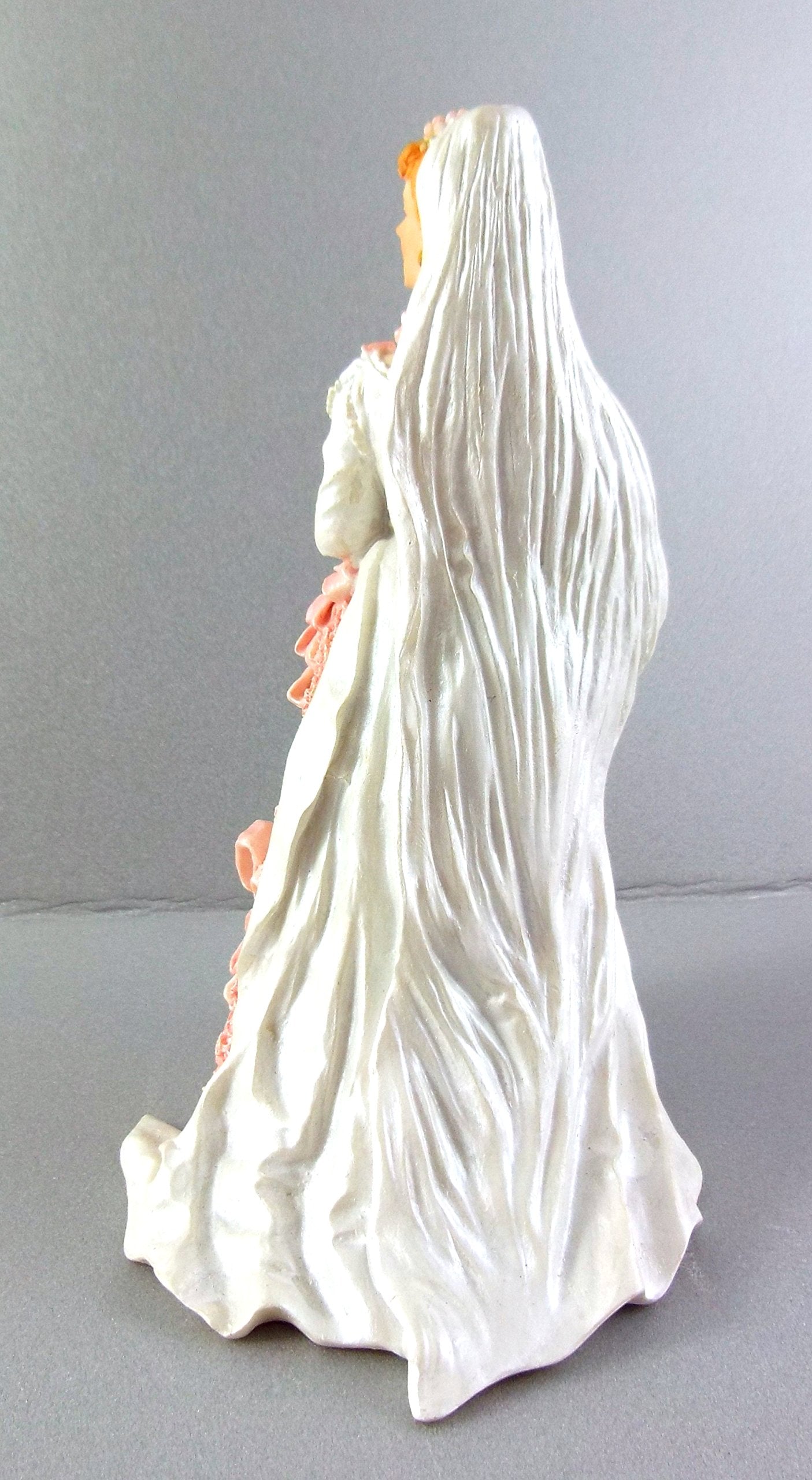 Dollhouse Miniature 1:12 Scale Helena Bride #T8227