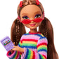 Barbie Dream Besties Weekend Getaway Teresa Doll and Accessories, Fashion Doll with Removable Fashions & 7 Travel Themed Toy Pieces