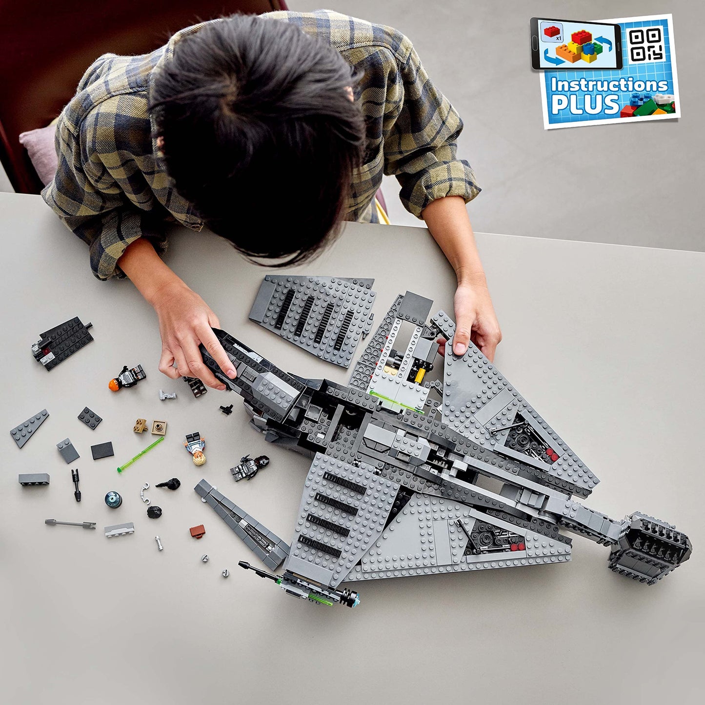 LEGO Star Wars The Justifier 75323, Buildable Toy Starship with Cad Bane Minifigure and Todo 360 Droid Figure, The Bad Batch Set, Gifts for Kids, Boys