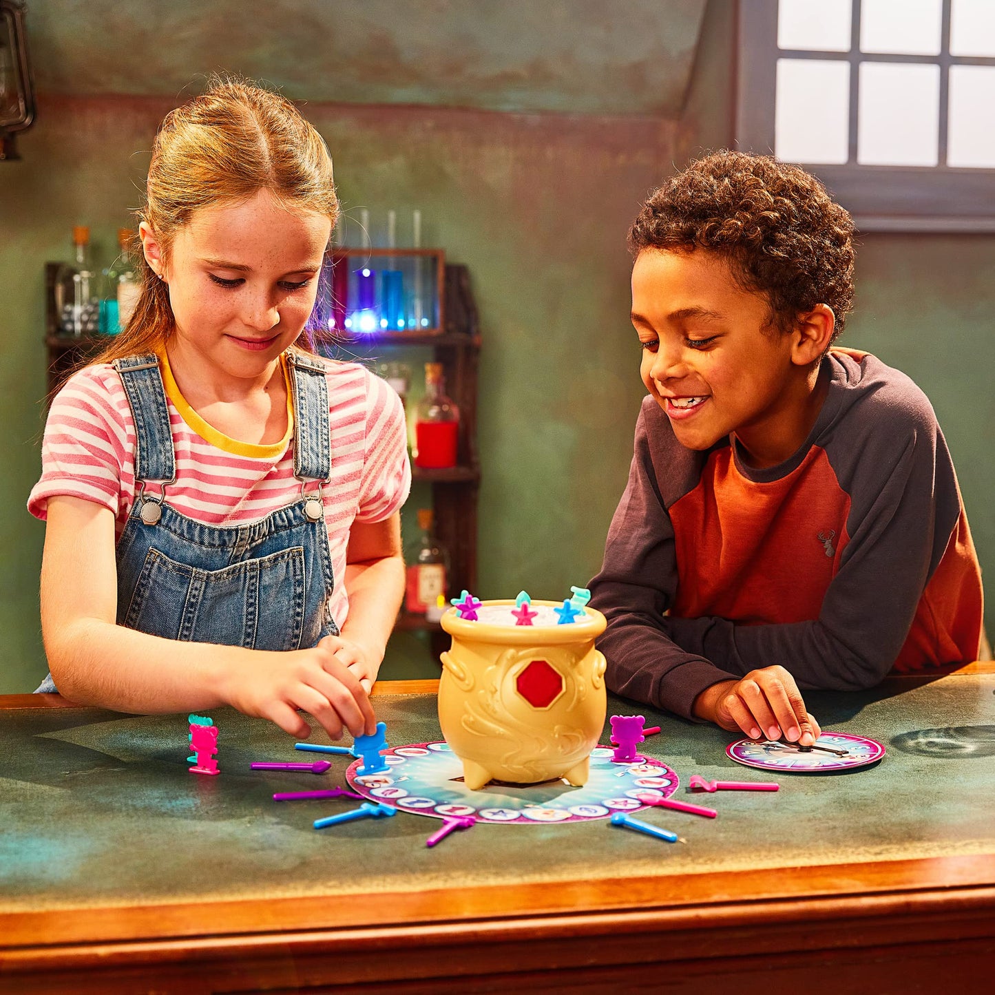 Moose Toys Magic Mixies Potion Game, Place The Magic Ingredients Into The Cauldron and Make The Mixie Pop Up to Win