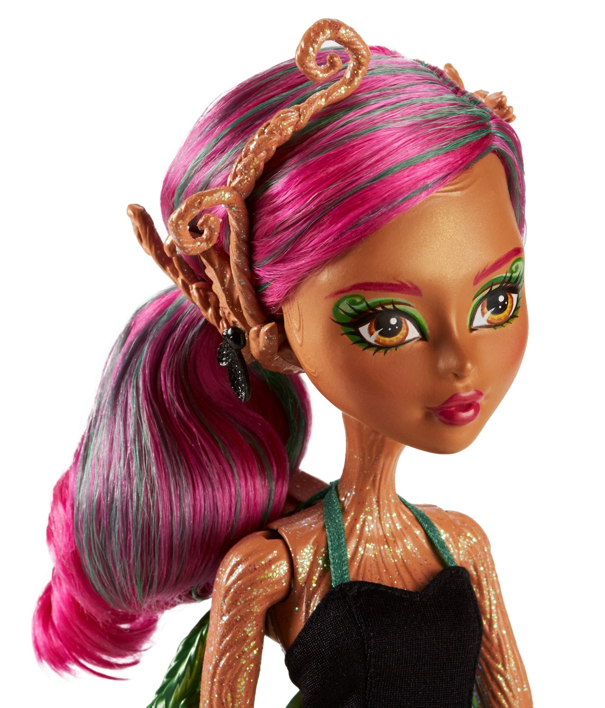 MONSTER HIGH GARDEN GHOULS TREESA THORNWILLOW DOLL