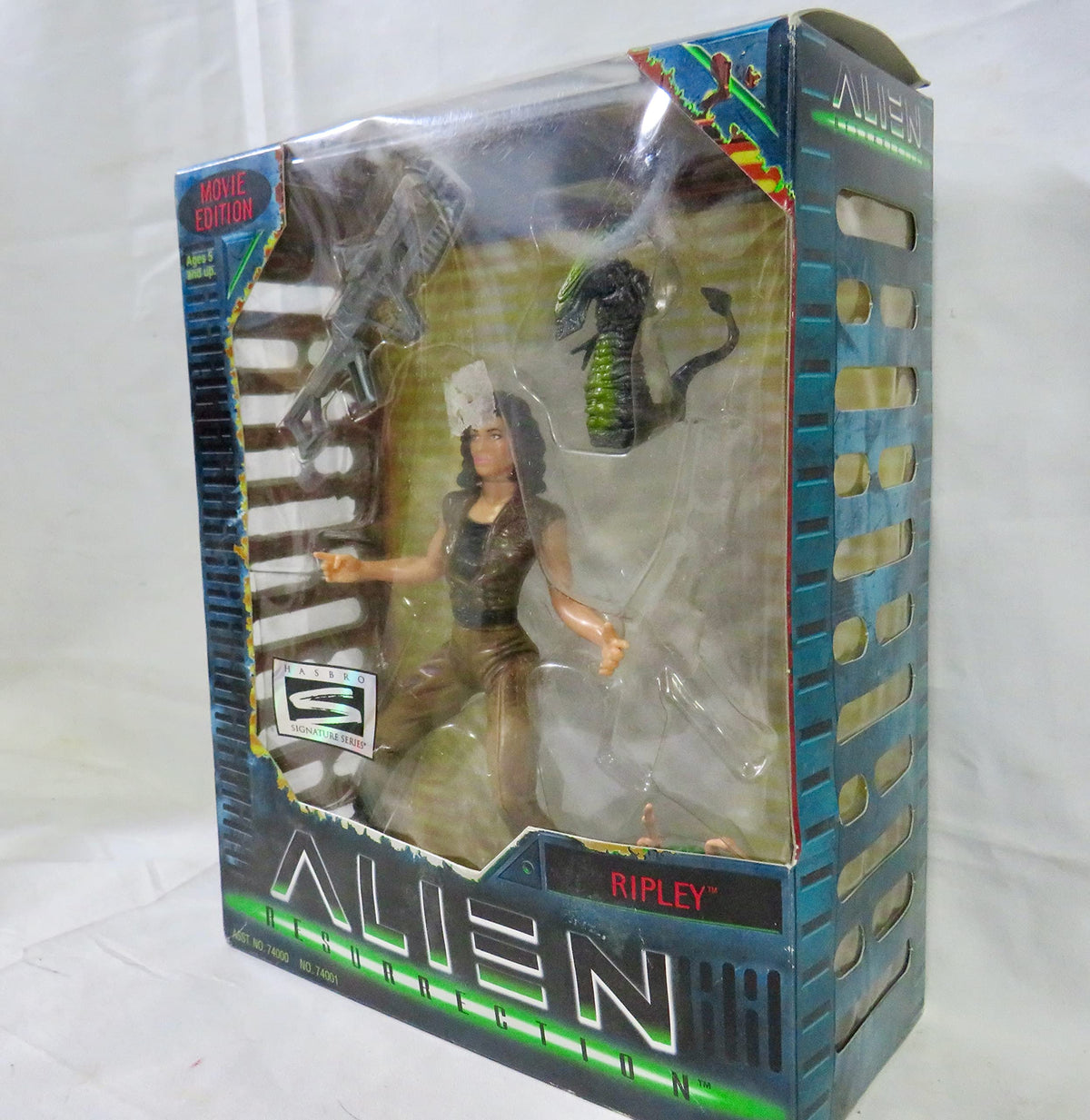 1997 Alien Resurrection Motion Picture Action Figure - Ripley