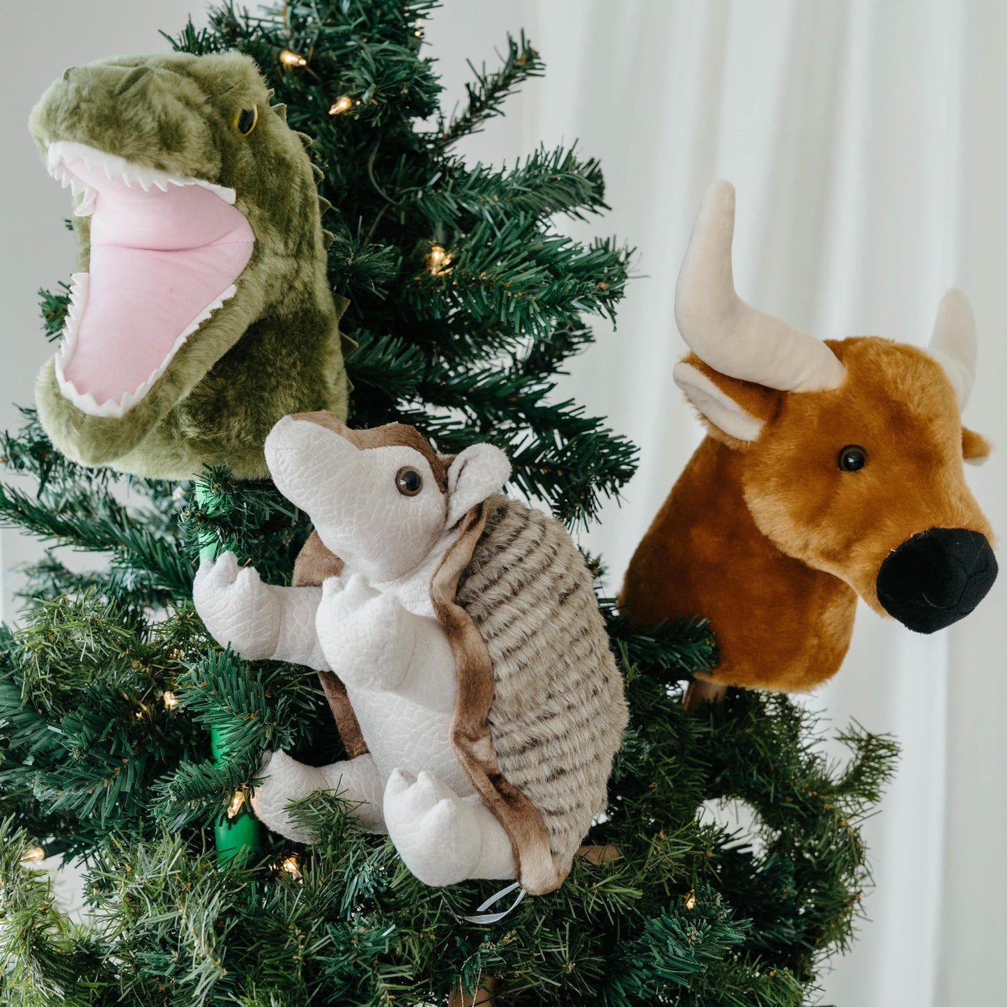 The Petting Zoo Armadillo Stuffed Animal Plushie, Gifts for Kids, Ride Along Hobby Animals, Armadillo Plush Toy, 36 inches