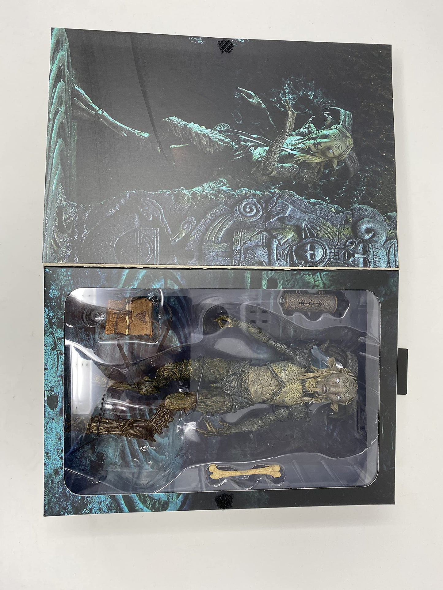NECA Pans Labyrinth Old Faun Gdt Signature Collection - 7" Scale Action Figure