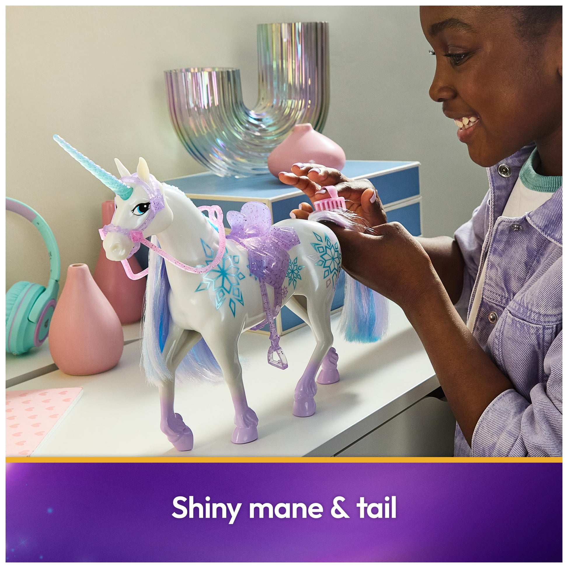 Unicorn Academy 11-inch Glacier Figure, Dolls & Unicorn Toys, Ages 4+