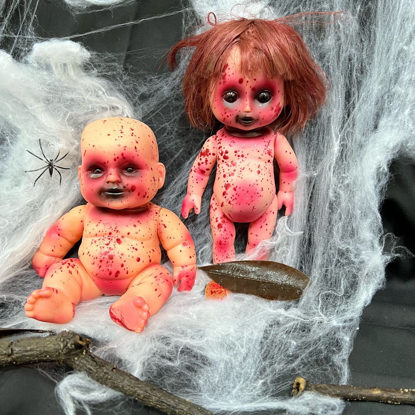 YYPLIAN 2pcs Halloween Creepy Dolls, 10 inch Bloody Haunted Doll Scary Hanging Zombie Dolls with Rope, Halloween Scary Horror Decoration Haunted House